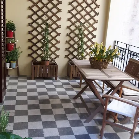 Duchi Apartment *