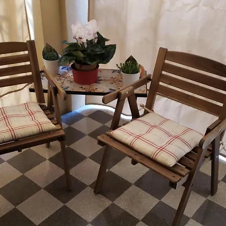 Duchi Apartment