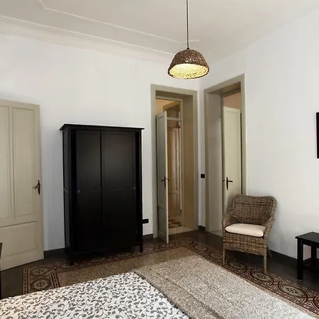 Duchi Apartment *