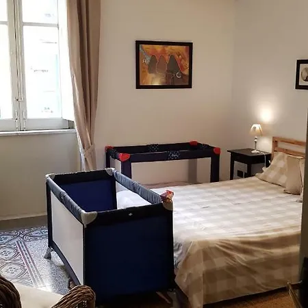 Duchi Apartment